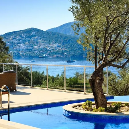 Korsan Tas Bahce Kalkan